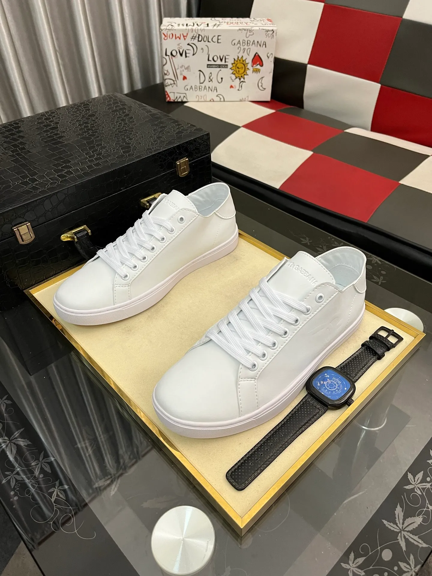 Men's shoes 💰400⌚️⌚️New DG Dolce & Gabbana high-end couple's sports and casual shoes, imported cowhide, multiple material splicing design➕Imported cowhide lining, cowhide foot pads➕Original TPR elastic outsole. Size: 38-46
